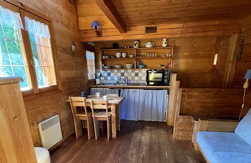Le Grand-Bornand Chalet De Esquí | pequeno chalet tipico de nuestra region localizado en el centro del pueblo