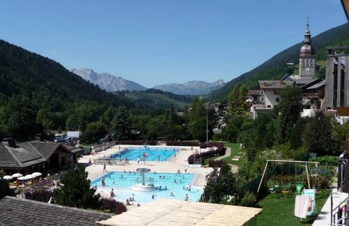 Le Grand-Bornand Chalet De Esquí | pequeno chalet tipico de nuestra region localizado en el centro del pueblo