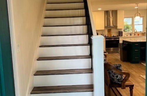 New Tazewell Casa | Old Southern - Lakefront - Dog friendly