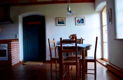 Lelkendorf Apartamento | Alquiler de vacaciones OLD STOREY - Ferienwohnung Alter Speicher