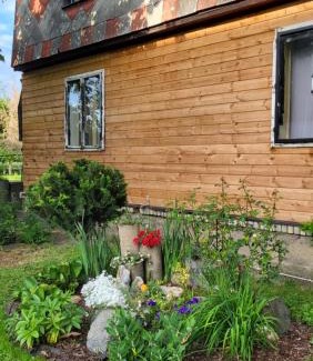 Prague 21 Apartamento | Old Summer House with renovated bathroom