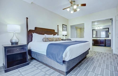 Old Town West Complejo | Old Town Alexandria Vacation Resort!
