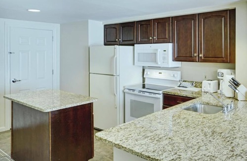 Old Town West Complejo | Old Town Alexandria Vacation Resort!