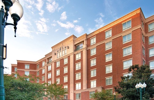 Old Town West Complejo | Old Town Alexandria Vacation Resort!
