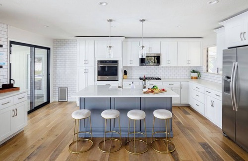 Melrose Meadows Cabaña | Old Town Art Deco - Pool&fire Pit - In Old Town