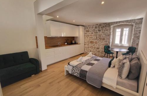 Bol Apartamento | Old town Bol apartments