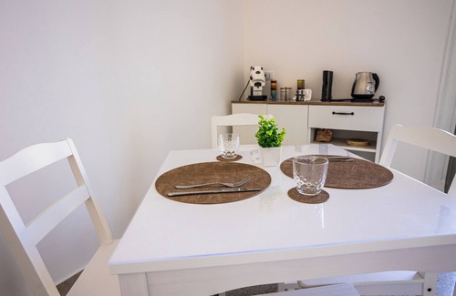 Castellammare Apartamento | Old Town bright and comfortable family apartment panoramic view