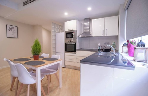Barrio del Carmen Apartamento | Old Town by Concept Flats