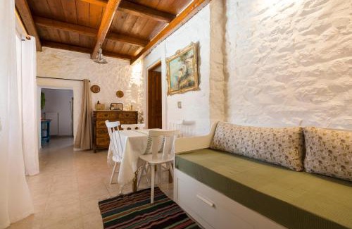 Ermionida Casa | Old Town Charm Casa Historica