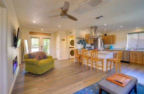 Cottonwood Cabaña | Old Town Cottonwood Cottage w/ Yard, Pets Welcome