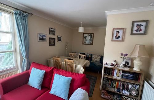 Old Town Apartamento | Old town, free parking, Outlander experience