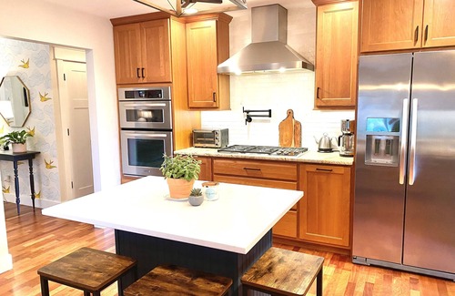 Louisville Casa | Old Town Louisville, Perfect for Family w/Kids, Big Backyard, 1/4 Acre Lot