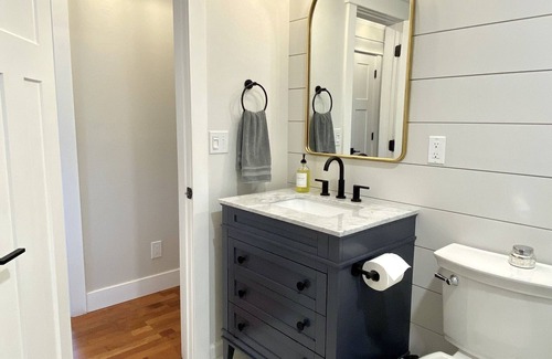 Louisville Casa | Old Town Louisville, Perfect for Family w/Kids, Big Backyard, 1/4 Acre Lot