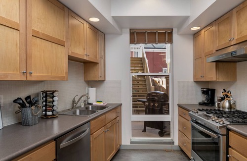 Old Town North Casa | Old Town North Jewel! Near Breweries and River!
