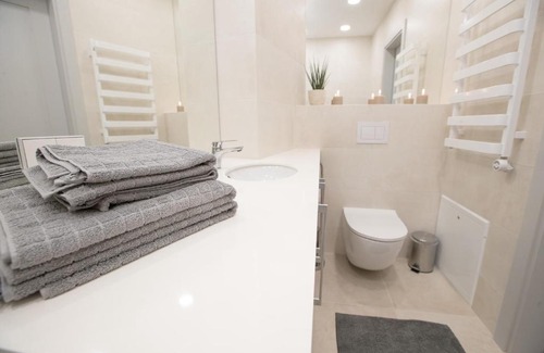 Uzupis Apartamento | Old Town River Apartments Vilnius