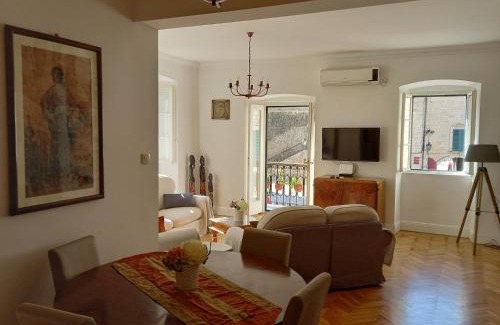 Kotor Old Town Apartamento | Old Town Sea Gate Apartment