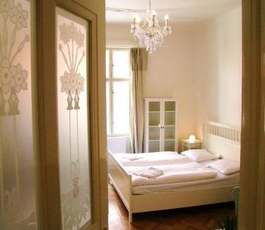 Stare Mesto Apartamento | Old Town Square Apartments