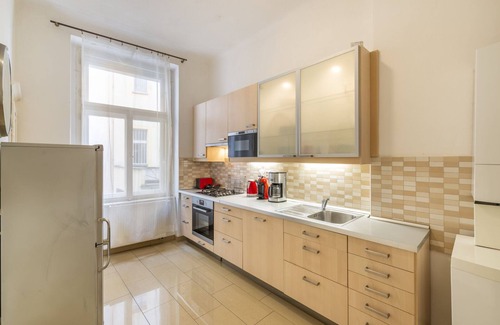 Stare Mesto Apartamento | Old Town Square Apartments
