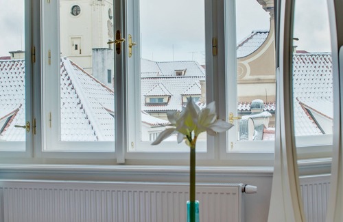 Stare Mesto Apartamento | Old Town Square Apartments