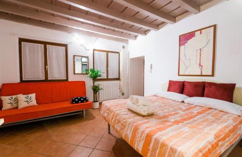 Citta Alta Apartamento | Old Town Square