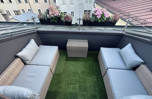 Altstadt Apartamento | Old town. Studio with a Castle View. Roof terrace
