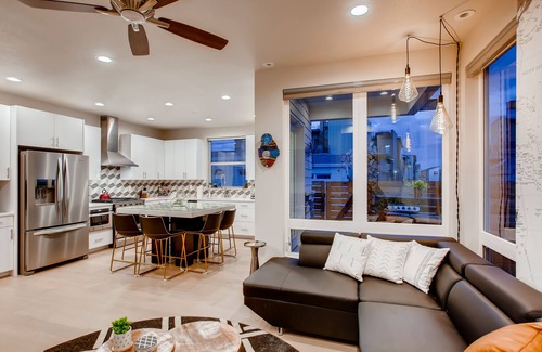 Old Town North Casa | Old Town Swank - Brand New to Brewery District!