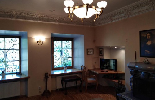 Uzupis Apartamento | Old town/Uzupis apartments at the river bank