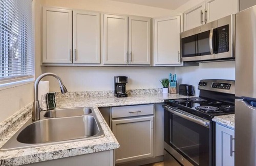 Berthoud Apartamento | Old Towne Apt / Explore NoCo Outdoors, Downtown