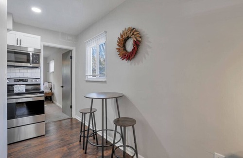 Franklin Park Apartamento | Old Towne East - 1 BR Apt - Steps from E Market