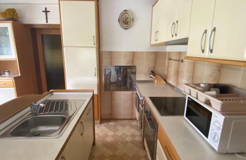 Praprotna Polica Casa | Old Traditional House