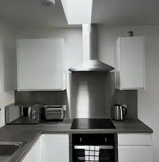 Old Trafford Apartamento | Old Trafford Penthouse Duplex - Steps from MUFC
