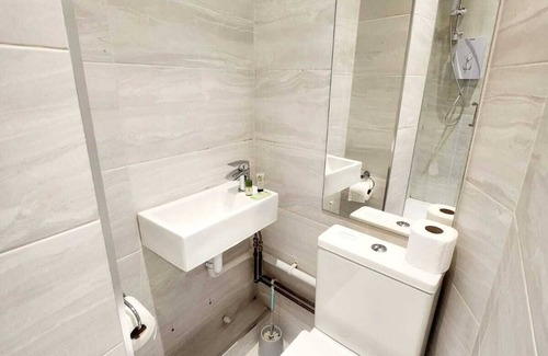 Portsmouth Casa | Old Victory House Homestay