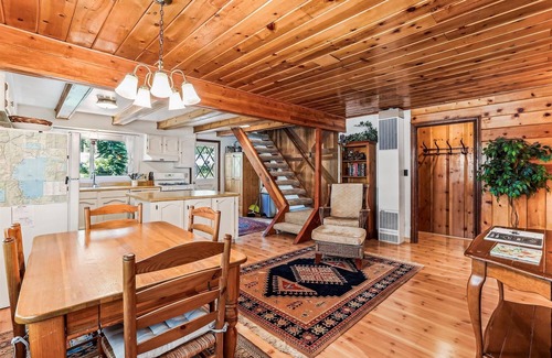 Lake Forest Casa | Olde Tahoe Charmer - Pet Friendly