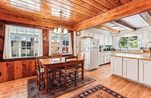 Lake Forest Casa | Olde Tahoe Charmer - Pet Friendly