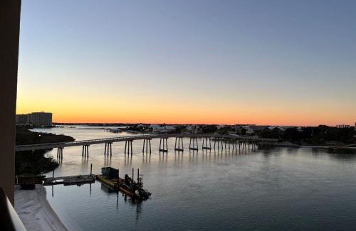 Orange Beach East Apartamento | Ole River Hideway, Orange Beach, Updated 2 Bedroom Waterfront Condo, Wind Drift