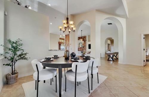 Island at Ocotillo Casa | Oleander Chandler/Ocotillo