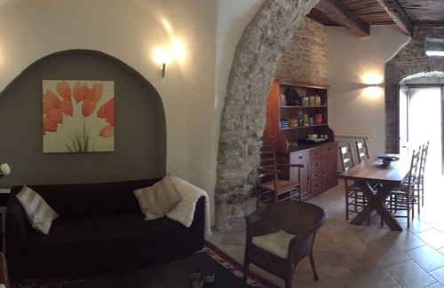 Ripabottoni Casa | Oleandro 1 su propia cabaña en una calle medieval