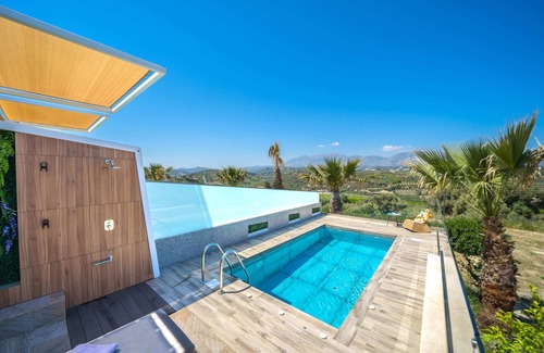 Heraklion Apartamento | Oleas Suite Moon & Private Pool