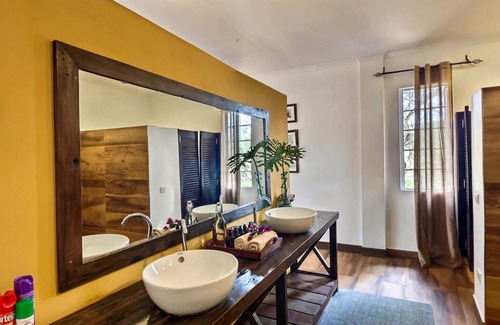 Arusha Cabina | Olerai Lodge