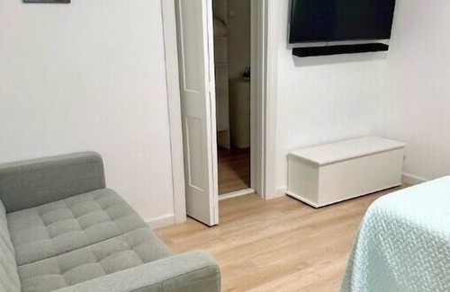 Barrett Casa | Olivares Hill