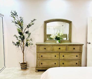 Runaway Bay Casa | Olive Breeze II