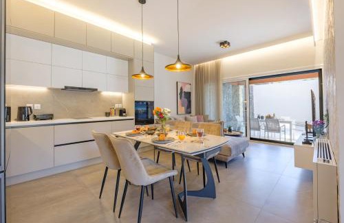 Achilleio Casa | Olive Garden House