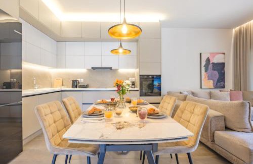 Achilleio Casa | Olive Garden House