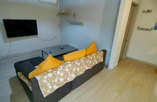 Skala Sotiros Casa | Olive Green House