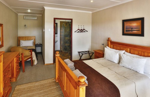 Beaufort West Casa | Olive Grove Guest Farm