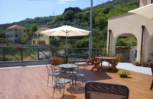 Finale Pia Casa | CASA OLIVA - ENTRE MAR Y CAMPO CON TERRAZA Y JARDÍN