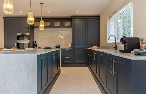 West Runton Casa | Olive House - Four Bedroom House, Sleeps 8