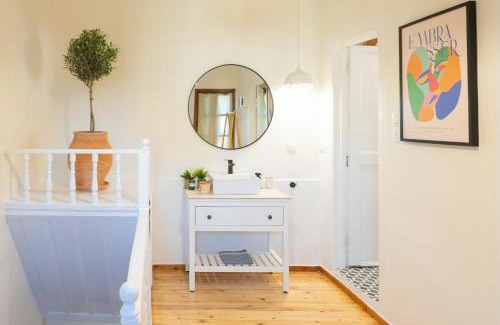 Old Town Apartamento | Olive House in Old Town Xanthi 2BR - Meno Homes 7