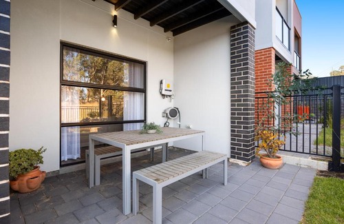 Mount Barker Apartamento | Olive Lane at Mount Barker Workspace, Wi-Fi