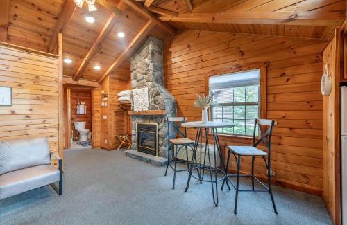 Millersburg Casa | Olive Leaf Cabin